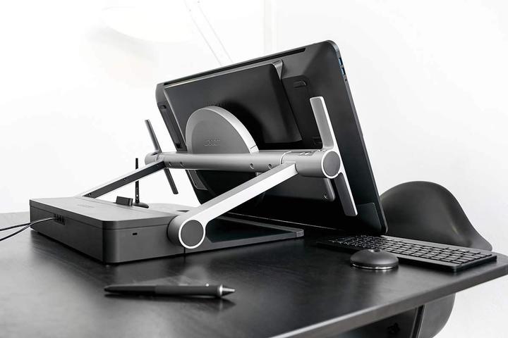 Produktbild Wacom Cintiq Pro 24 Ergo Stand