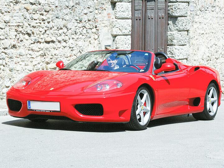 Image du produit Smartbox Aventure sur circuit en Ferrari ou Lamborghini (2 pers.)