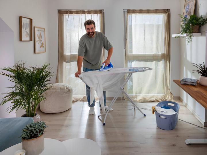 Actual product image Leifheit Classic Basic M 72577 (120 x 38 cm)