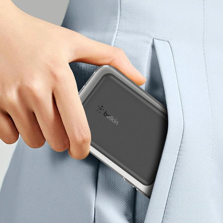 Actual product image Belkin Boost Charge (2500 mAh, 7.50 W, 9.25 Wh)