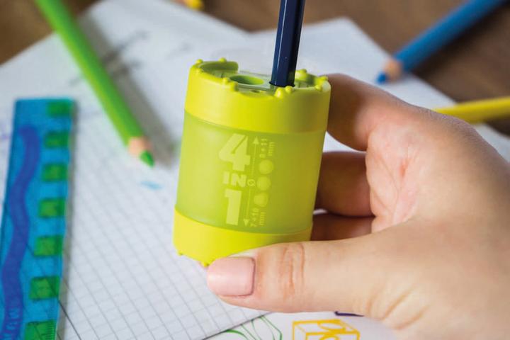 Actual product image Kum With container
