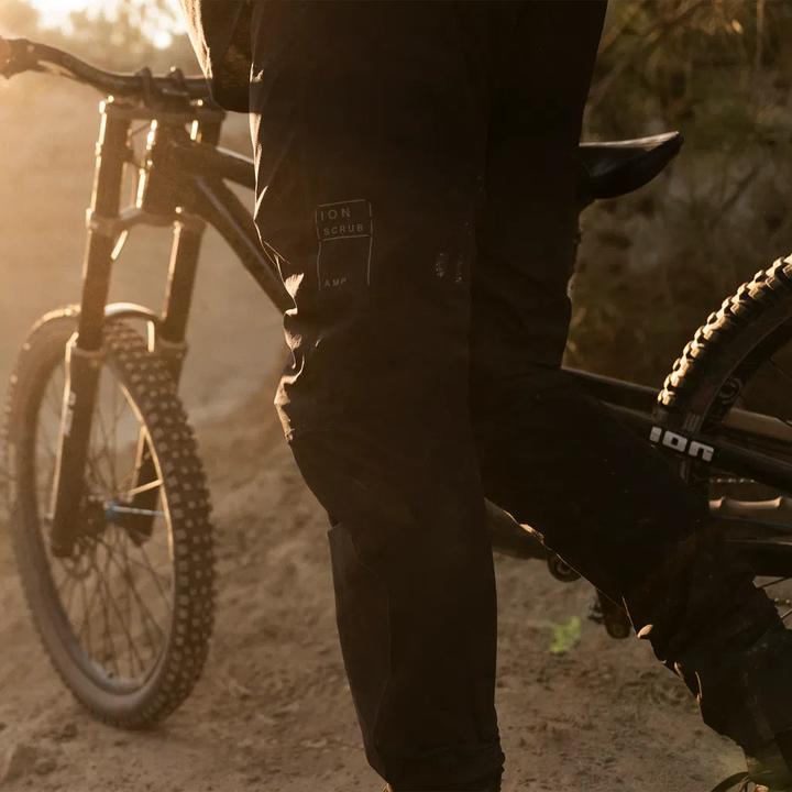 Actual product image ION Bike Pants Scrub Amp BAT (XXL)