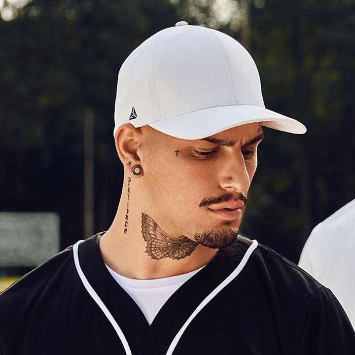 Actual product image Yupoong Flexfit Delta Cap Waterproof (XL)