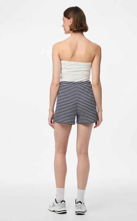 Immagine prodotto Pieces PCSOFFI HW WIDE FIT Shorts (S)