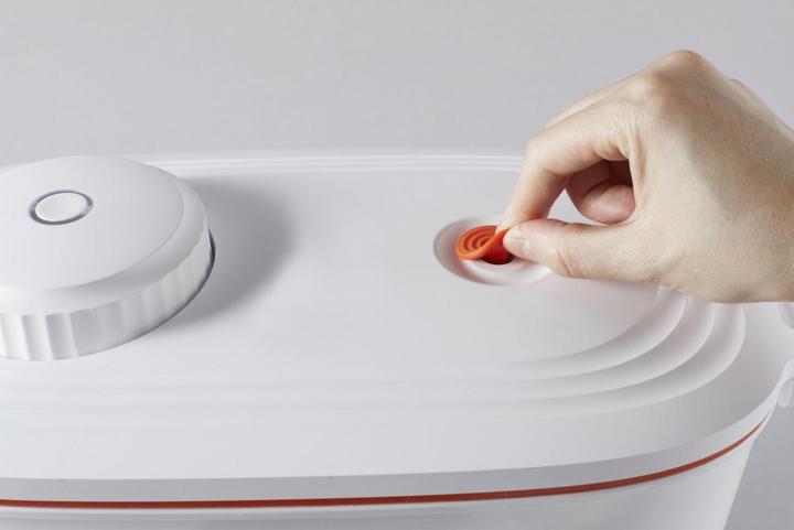 Actual product image Petkit Vacube