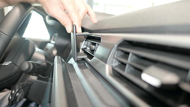 Produktbild Brodit 855886 Autohalterung Dacia Duster 23-