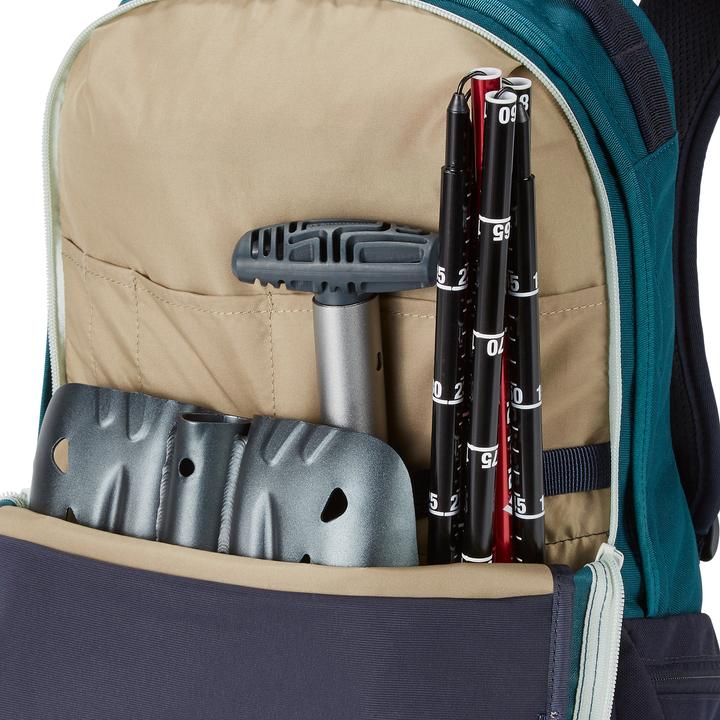 Actual product image Dakine Mission 2023 (25 l)
