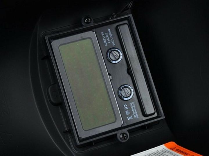 Actual product image GEKO Welding bonnet self-dimming black