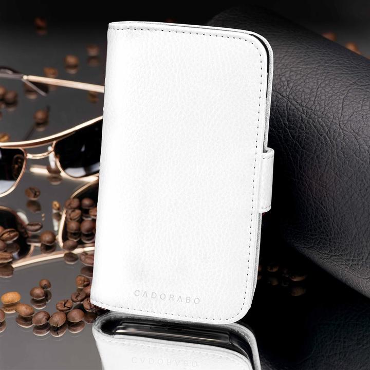 Actual product image Cadorabo 3 card slots sleeve (Apple iPhone 13 Pro Max)