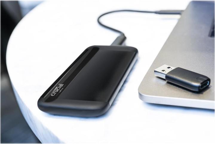 Actual product image Crucial X8 (1000 GB)
