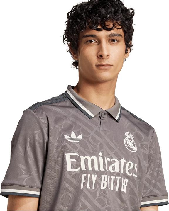 Actual product image adidas Real Madrid Third Jersey (L)