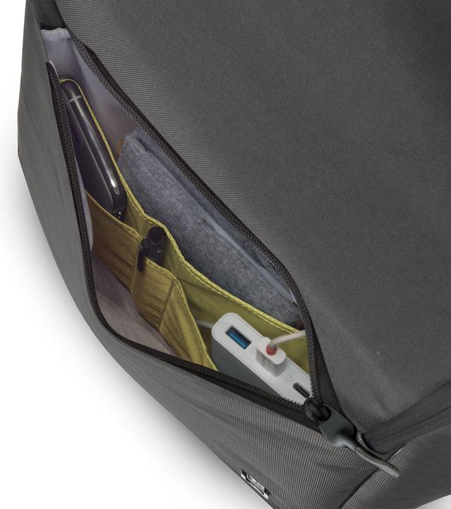 Actual product image Dicota Eco Motion (23 l)