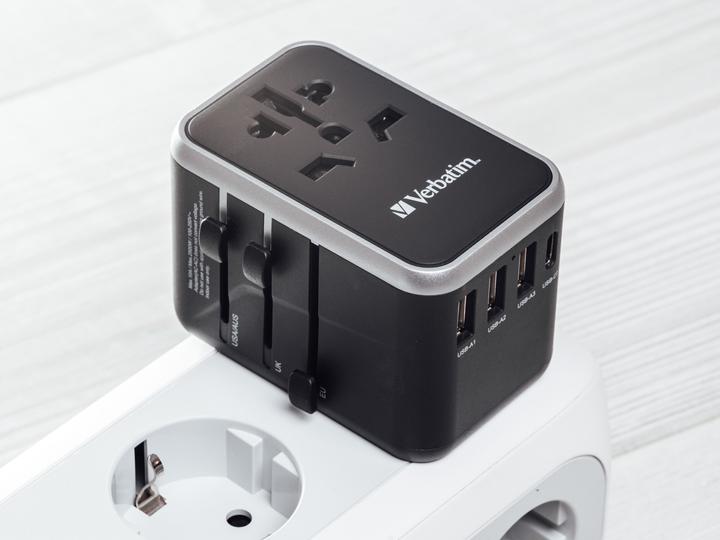 Actual product image Verbatim Universal Travel Adapter