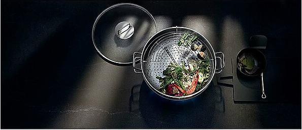 Produktbild WMF Wok Set 4tlg Wokpfanne 36cm 4,5l Glasdeckel Induktion Edelstahl (36 cm, Wok Pfanne, Edelstahl)