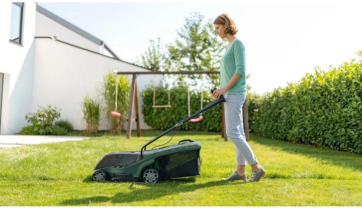 Produktbild Bosch Home & Garden UniversalRotak 36-560 (Akkubetrieb)