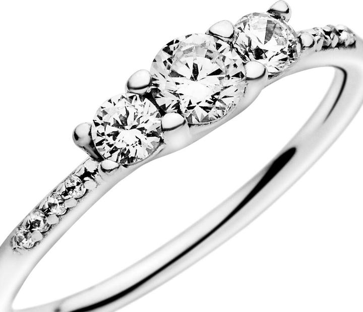 Immagine prodotto Pandora Anello con tre pietre chiare (60)
