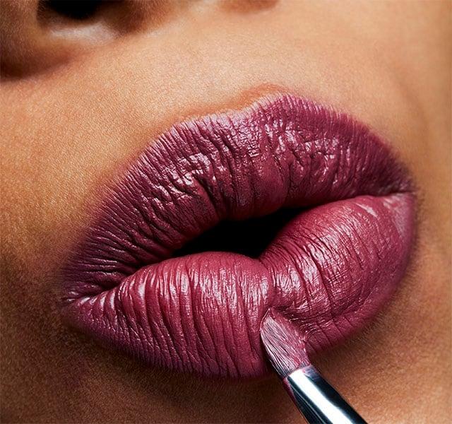 Actual product image MAC Cosmetics Lipstick (Amorous)