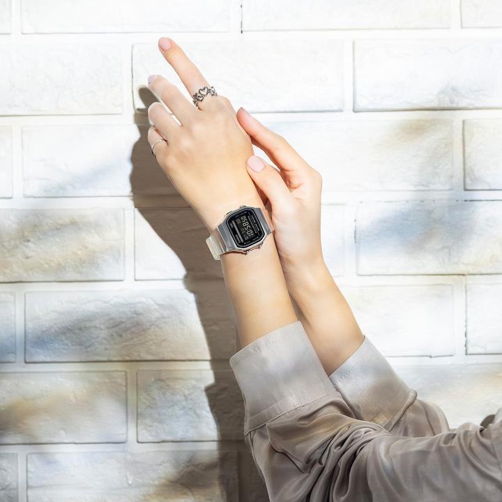 Produktbild Casio A168XES-1BEF (Chronograph, 34 mm)