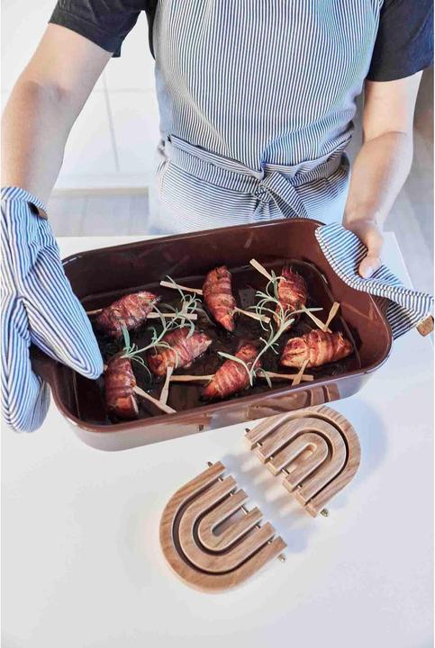 Actual product image Oyoy Kitchen glove Striped Denim Blue/White (Organic cotton)