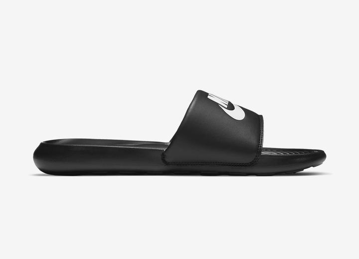 Produktbild Nike Victori One Slide Badelatsche (42.5)