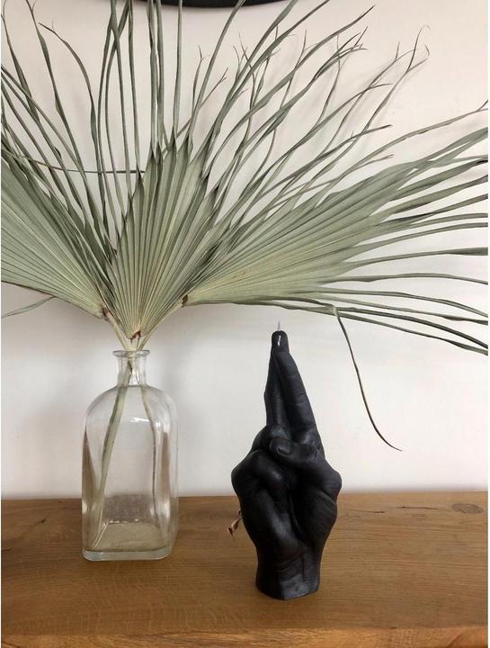 Actual product image Candle Hand Crossed Fingers (1 pcs.)
