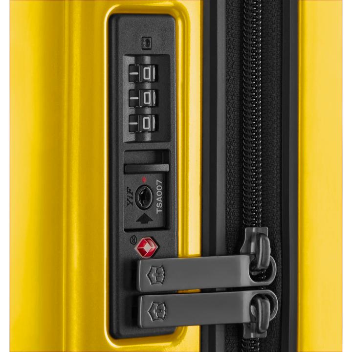 Immagine prodotto Victorinox Airox, Global Hardside Carry-On, Gold Yellow (33 l, Bagaglio a mano (fino a 50 litri))