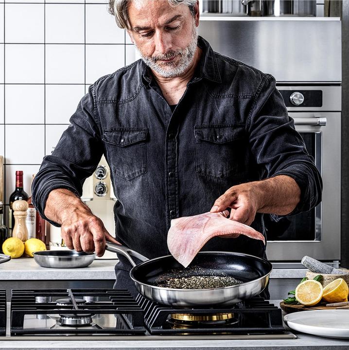 Produktbild KitchenAid Multi-Ply - 2-teilig (Stielkasserolle, Edelstahl)
