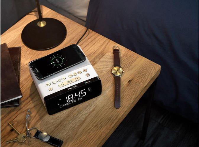 Image du produit Pure Radio-réveil DAB Siesta avec fonction de charge sans fil