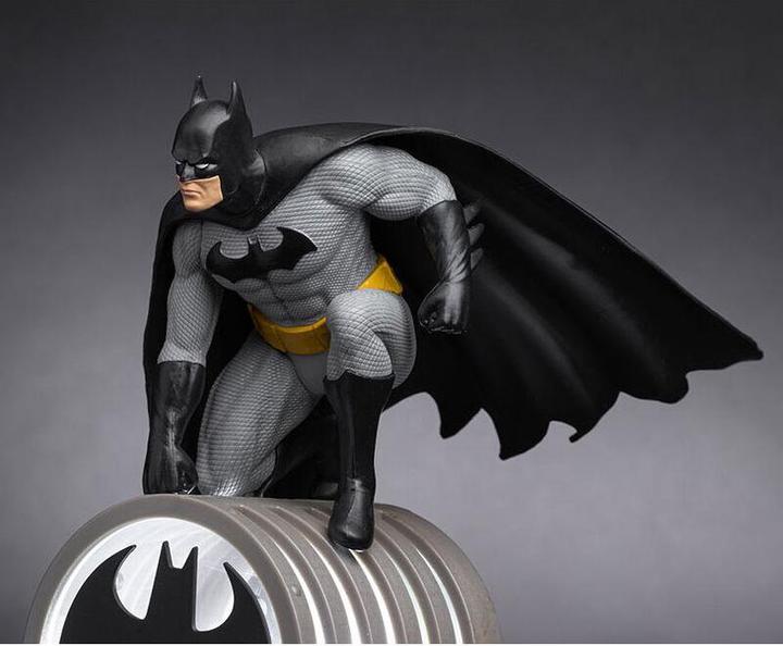 Immagine prodotto Paladone Products Lampada Batman della DC Comics su Batsignal