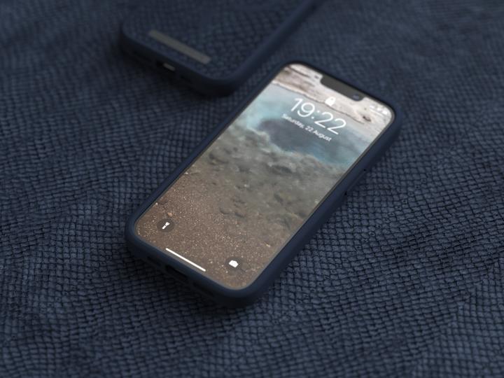 Actual product image Njord Hard Cover Vatn Case for iPhone 13 (Apple iPhone 13)