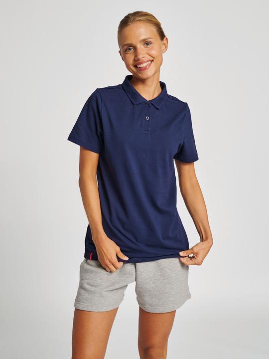 Actual product image hummel Red Classic Polo Woman (XS)