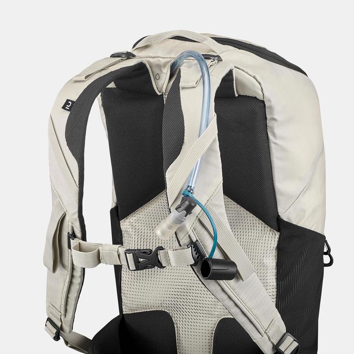 Actual product image Quechua MH100 (20 l)
