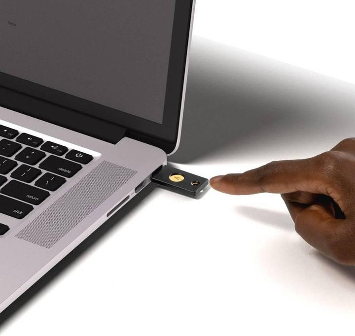 Produktbild Yubico YubiKey 5 NFC