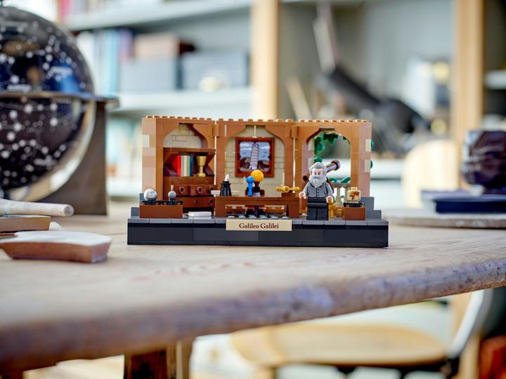 Immagine prodotto LEGO 40595 Omaggio a Galileo Galilei (40595, LEGO Ideas)
