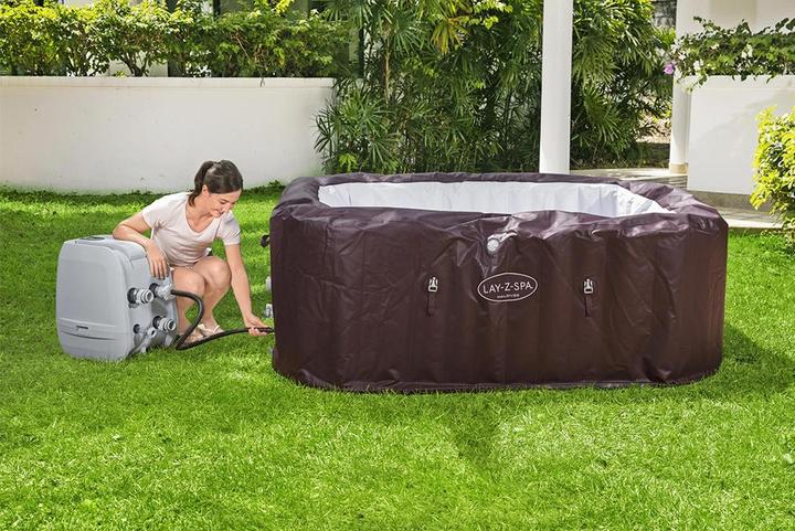 Produktbild Bestway Lay-Z-Spa Maldives HydroJet Pro (7 Pers.)