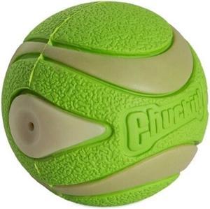 Actual product image Chuckit! Max Glow Ultra Squeekerbal Groen (Ball toy dog)