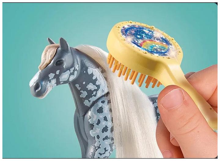 Produktbild Playmobil Amelia & Whisper mit Pferdebox (71353, Playmobil Horses of Waterfall)