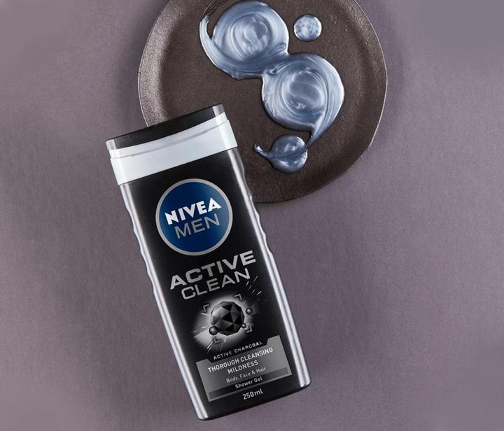 Produktbild NIVEA Men Active Clean (250 ml, Flüssiges Shampoo)