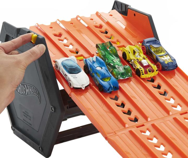 Actual product image Hot Wheels roll out the raceway race track
