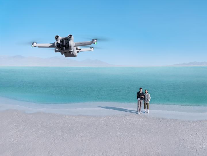 Produktbild DJI Mini 3 Pro (34 min, 249 g, 48 Mpx)