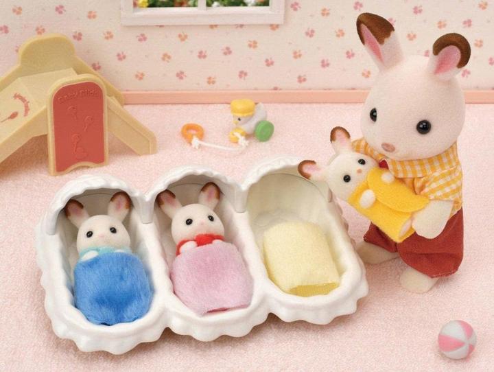 Immagine prodotto Sylvanian Families Set per la cura di tre gemelli