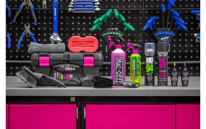 Produktbild Muc-Off eBike Ultimate Bicycle Kit Protect & Lube (1800 ml, Kettenreiniger)