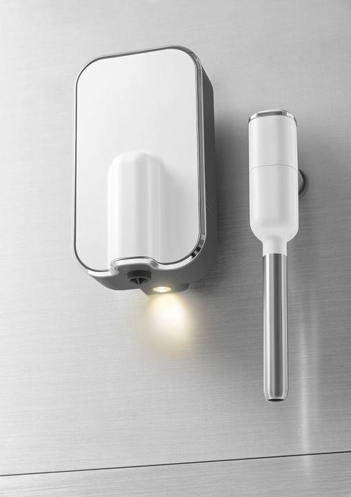 Actual product image Smeg BCC12WHMEU