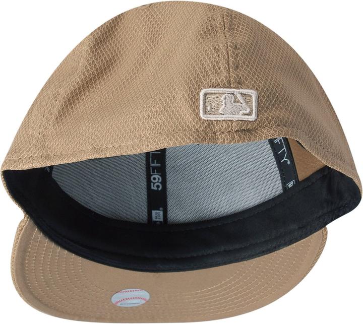 Produktbild New Era 59Fifty Cap - DIAMOND New York Yankees khaki - 7 1/8 (7 1/8)