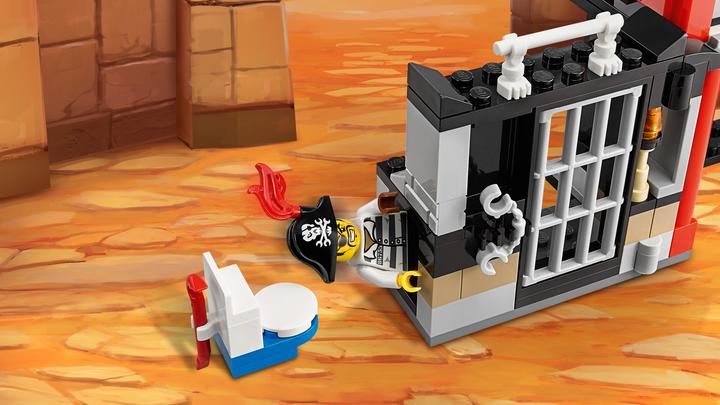 Image du produit LEGO Évasion de prison Ninjago Kryptarium (70591, LEGO Ninjago)