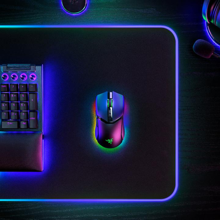 Actual product image Razer Cobra Pro (Wireless, Cable)