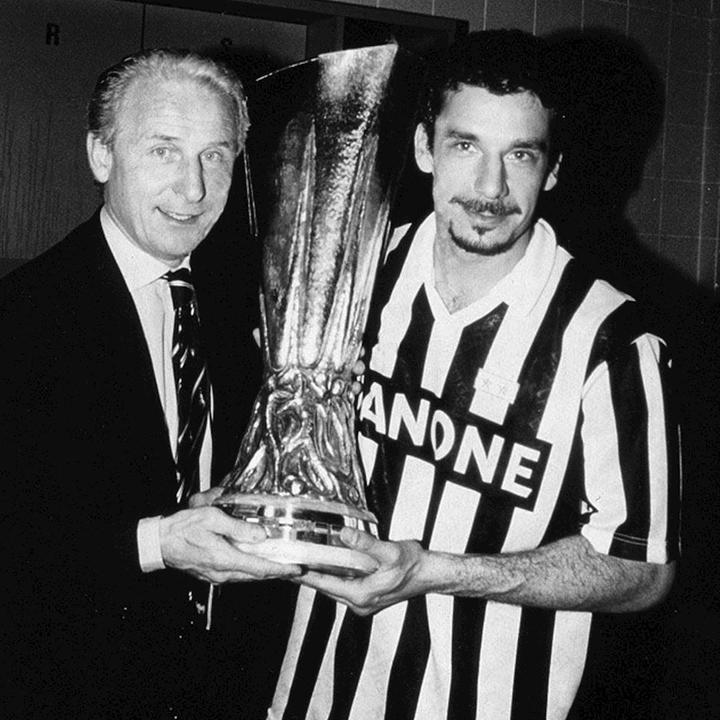 Produktbild Score Draw Juventus Turin 1992 - 93 Coppa UEFA Retro Trikot (M)