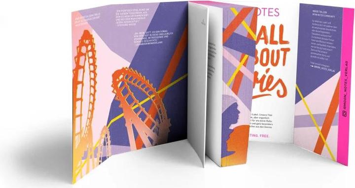 Actual product image Spaces between us (German, Emma Lindberg, Moon Notes, 2023)
