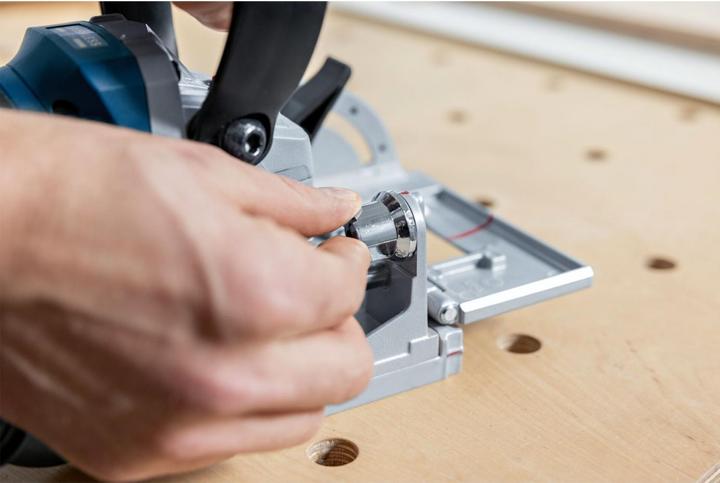 Produktbild Bosch Professional Akku-Flachdübelfräse GFF 18V-22