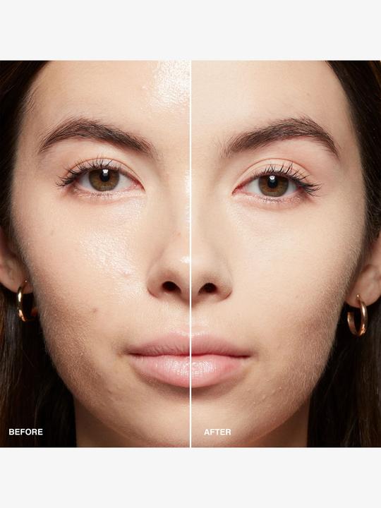 Image du produit Bobbi Brown Sheer Finish Pressed Powder Pale Yellow (jaune pâle)